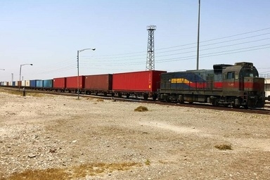 تسهیل فعالیت شرکت‌ های ریلی و فورواردری با ابلاغ قرارداد بیمه تعهد پرداخت حقوق ورودی عبور کالا