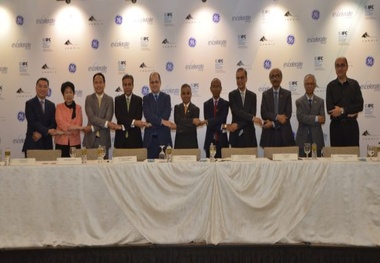 Summit, GE, Excelerate Energy ink for power generation and LNG
