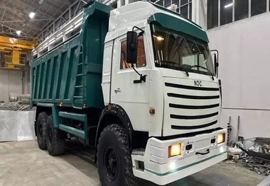 اولین کامیون ساخت افغانستان+ عکس