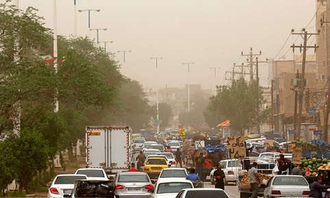 گرد و خاک در آبادان