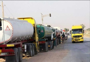 تردد روزانه ۲۰۰۰ تانکر سوخت عراقی در محورهای لرستان