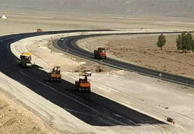 مسیر حمیل به کرمانشاه در حال ساخت است/ مسیر ایلام - حمیل در حال تعریض
