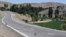توسعه راه روستایی به حاشیه رانده شده است