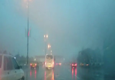       بارش باران و ترافیک سنگین در جاده های البرز