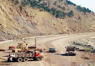 گردنه تیتور در مسیر سنندج - مریوان ایمن‌سازی می‌شود