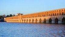 اردیبهشت سال ۱۴۰۳ اولین آب از خلیج فارس به اصفهان منتقل خواهد شد