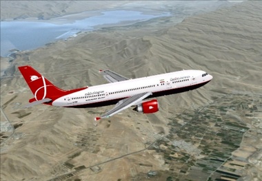 مسافران پرواز قشم‌ایر، درخواست خسارت نقدی کردند