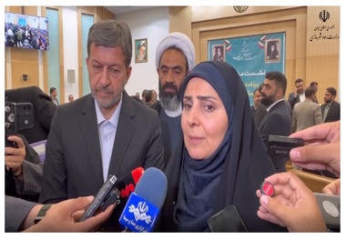 ساخت و توسعه قطار سریع السیر تهران-قم-اصفهان از سر گرفته می شود / قرارداد سرمایه گذاری بیش از ۷۰ همت در حوزه ناوگان ریلی منعقد می شود