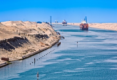 آیا ریل جایگزین دریا می‌ شود؟ 