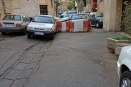 اعمال محدودیت تردد در خیابان پاستور/ ساکنان منطقه پاستور در محاصره
