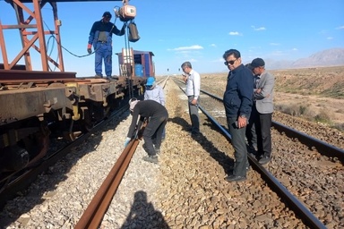 نوسازی خطوط ریلی راه آهن شمالشرق۱ کلید خورد