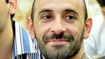 به خانواده‌ام تلفن می‌زدند تا صدای ناله‌ام را بشنوند