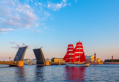 RUSSIA TO ATTRACT TOURISTS INNOVATIVELY