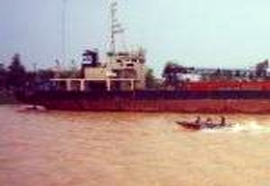 هیوندای برنده ساخت شش کانتینربر برای CMA CGM
