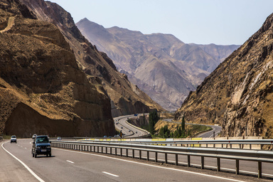 اعمال محدودیتهای ساعتی ترافیک در قطعه یک آزادراه تهران – شمال