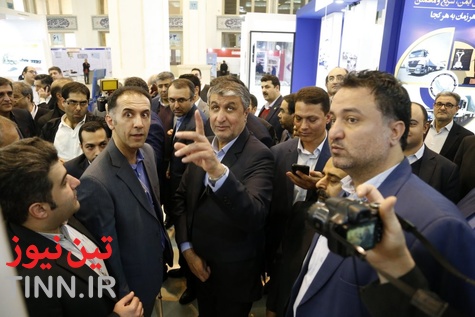 بازدید وزیر راه‌وشهرسازی از چهارمین نمایشگاه حمل‌ونقل