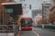 محکوم به انتظار در صف BRT / پیشنهاد تخفیف به جای رایگان کردن مترو و اتوبوس