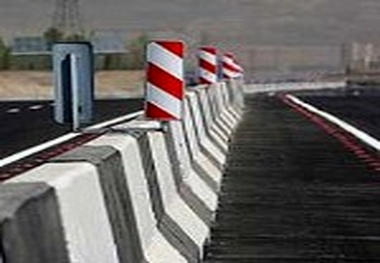 تجهیزات ترافیکی بزرگراه های چمران و همت نوسازی شد
