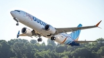 Flydubai studies large aircraft order, strengthens Emirates codeshare 