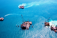  Offshore Drilling Gains Momentum in US as Onshore Fades