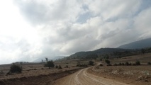 حدود ۱۰۰ روستای الیگودرز جاده ندارند