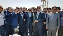 ریل در کنار بندر می تواند عامل توسعه صادرات باشد