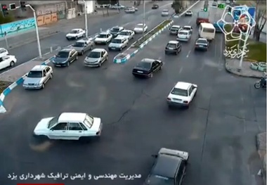 فرار بزرگ راننده خاطی پس از تصادف + تصاویر