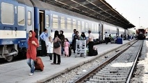 ۲۰ هزار مسافر روزانه با قطار بین مشهد و تهران جا به جا می شوند