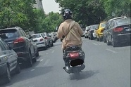 گواهینامه موتورسیکلت بانوان در دستور است