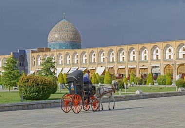 تدوین بسته حمایتی پساجنگ صنعت گردشگری با همکاری دولت و اتاق ایران