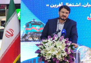 ورود ۴۲۸ دستگاه ناوگان جدید به ارزش ۱۵۰۰ میلیارد تومان به شبکه ریلی