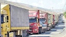 صف کامیون در مرز بازرگان؛ عمدی یا سهوی؟