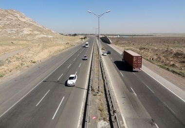 استانداردسازی سامانه‌های حمل‌ونقل هوشمند بررسی می‌شود