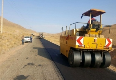 آغاز روکش آسفالت محور روستایی عباس آباد - اسفید استان خراسان ‌شمالی