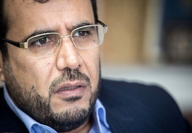 واگذاری سهام خودرویی دولت کلاهبرداری است 