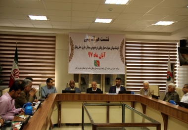  نشست هم‌اندیشی پیش‌کسوتان صنوف حمل‌ونقلی 