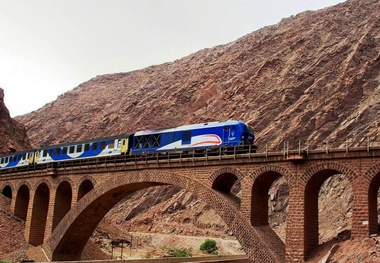 حرکت گردشگری ایران روی ریل جهانی 