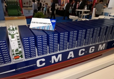 CMA CGM: Rotterdam Will Be LNG Bunkering Port for New ULCVs