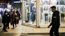 تصاویر عجیب از قم؛ اینجا کسی کرونا را جدی نمی‌گیرد!‎