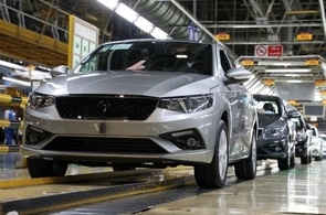 افزایش قیمت ایران خودرو در راه است
