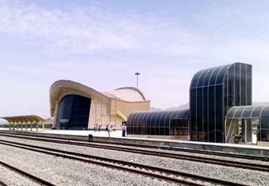 بازدید مدیرعامل راه آهن از ایستگاه راه آهن همدان+فیلم