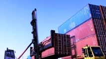 رونق عملیات کانتینری و ترانزیت کالا در بندر رجایی روی شیب صعودی