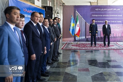 قطار ترانزیتی قزاقستان