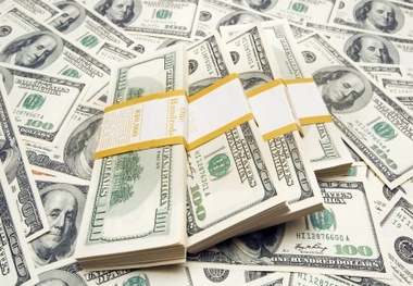 دلار سرازیر شد