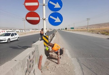 ۴۸۰ مترمربع تابلو اطلاعاتی در جاده های لرستان بهسازی شد