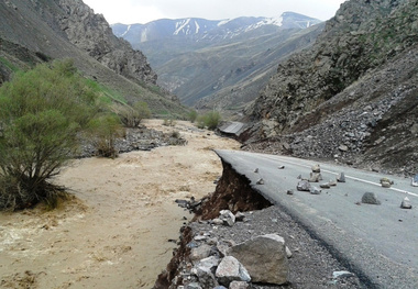 آبگرفتگی معابر و جاری شدن روان‌ آب در ۸ استان کشور