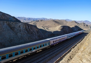 جابه‌جایی بیش از ۵۷ هزار نفر مسافر در ایام نوروز توسط راه آهن شرق