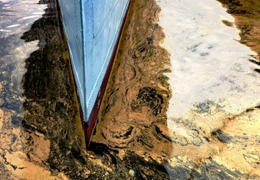 Australia increases marine pollution fines