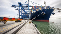  Shahid Rajaee Port Handles Over 36 Million Tons of Cargo in First Half of Year 