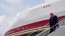 دونالد ترامپ با جت گران‌ قیمت قطری به ایرلند می‌ رود